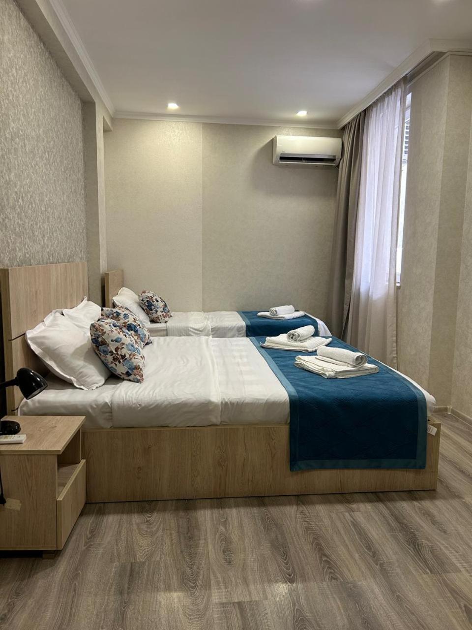 Tbilisi Center Hotel Eksteriør bilde