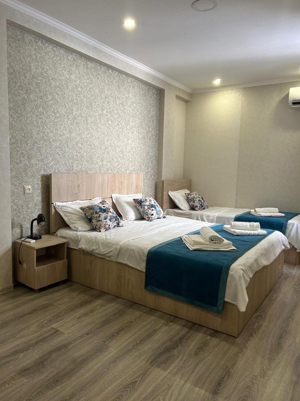 Tbilisi Center Hotel Eksteriør bilde
