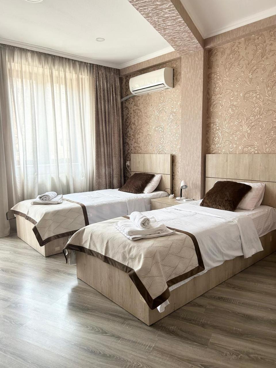 Tbilisi Center Hotel Eksteriør bilde